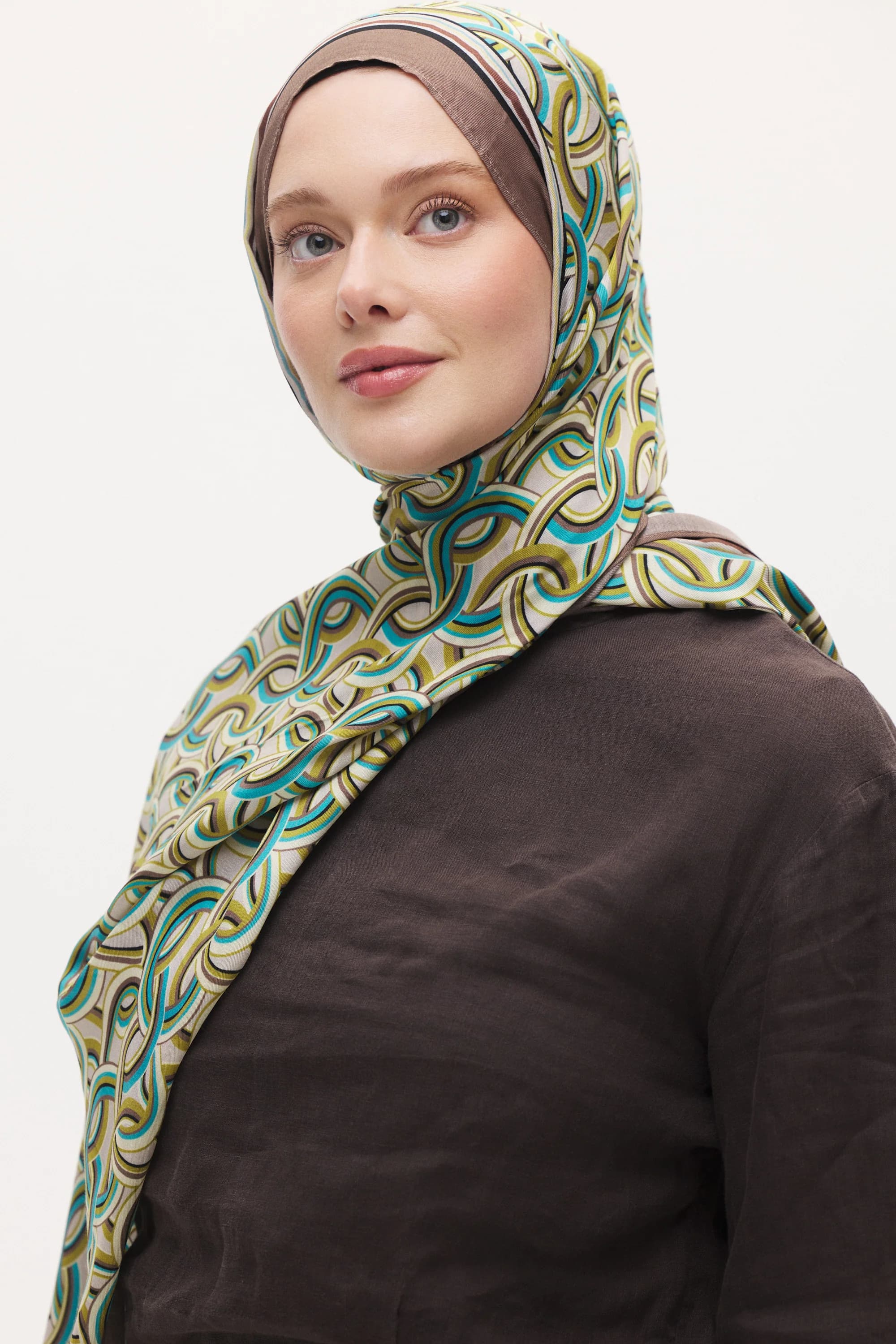 Flow Zeyra Şal